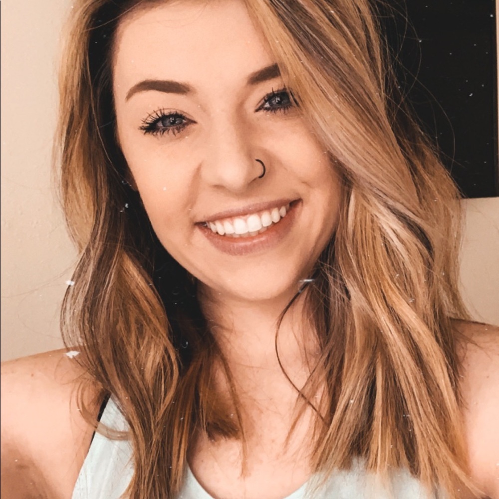 Meet your Posher, Halie